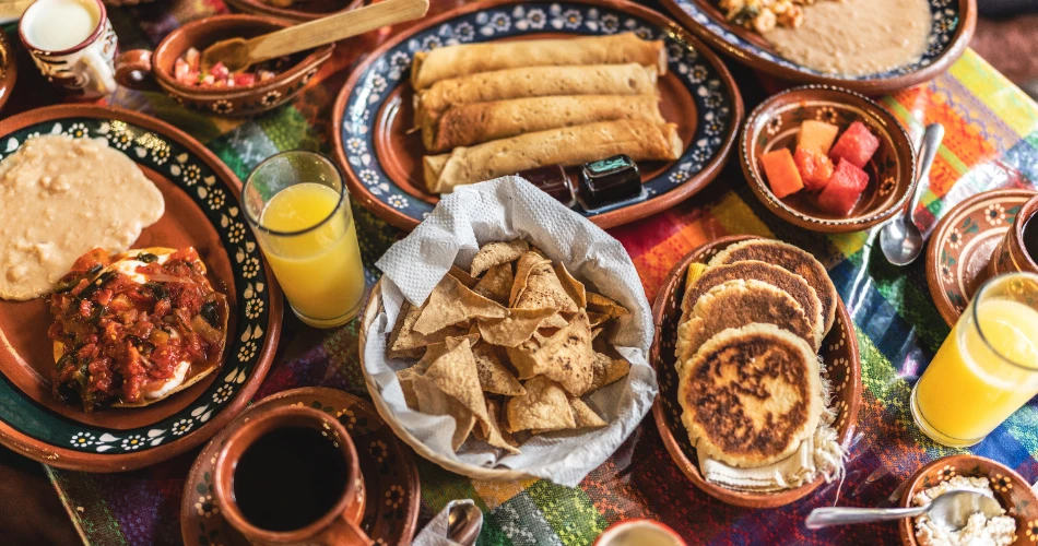 From Street Food to Dining: Best Food Experiences in Lawndale, CA
